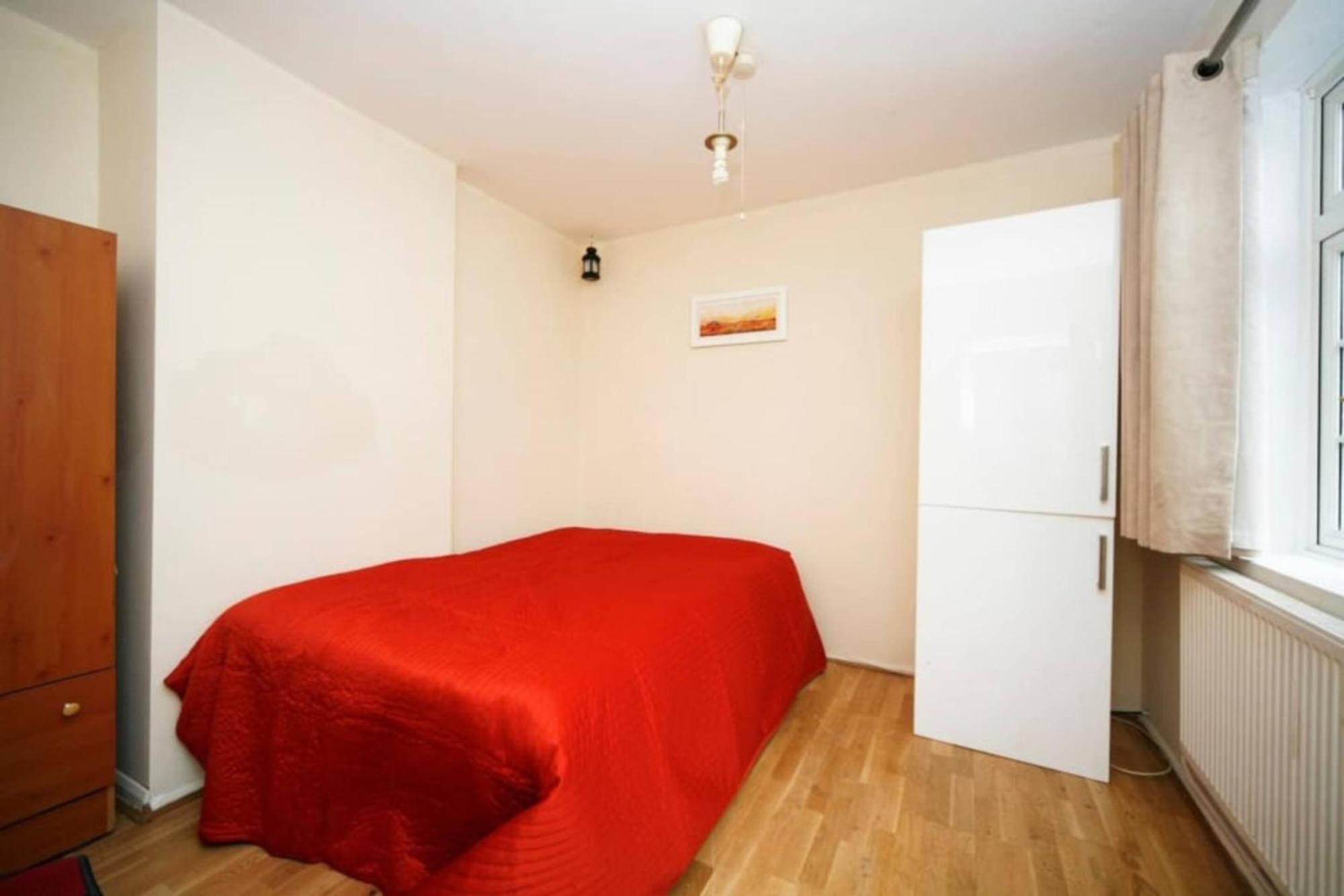London Comfy Doubles Aparthotel Luaran gambar