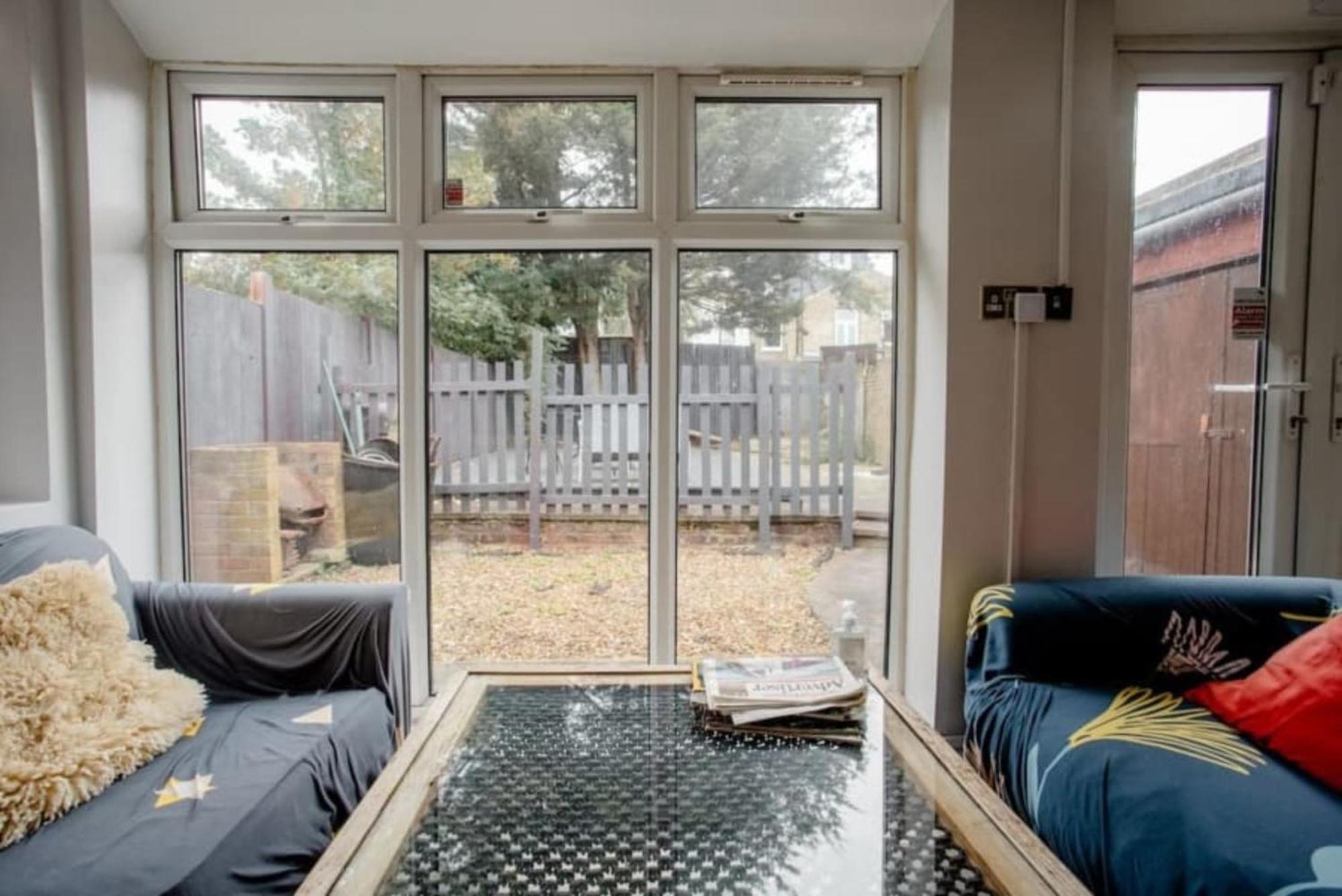 London Comfy Doubles Aparthotel Luaran gambar